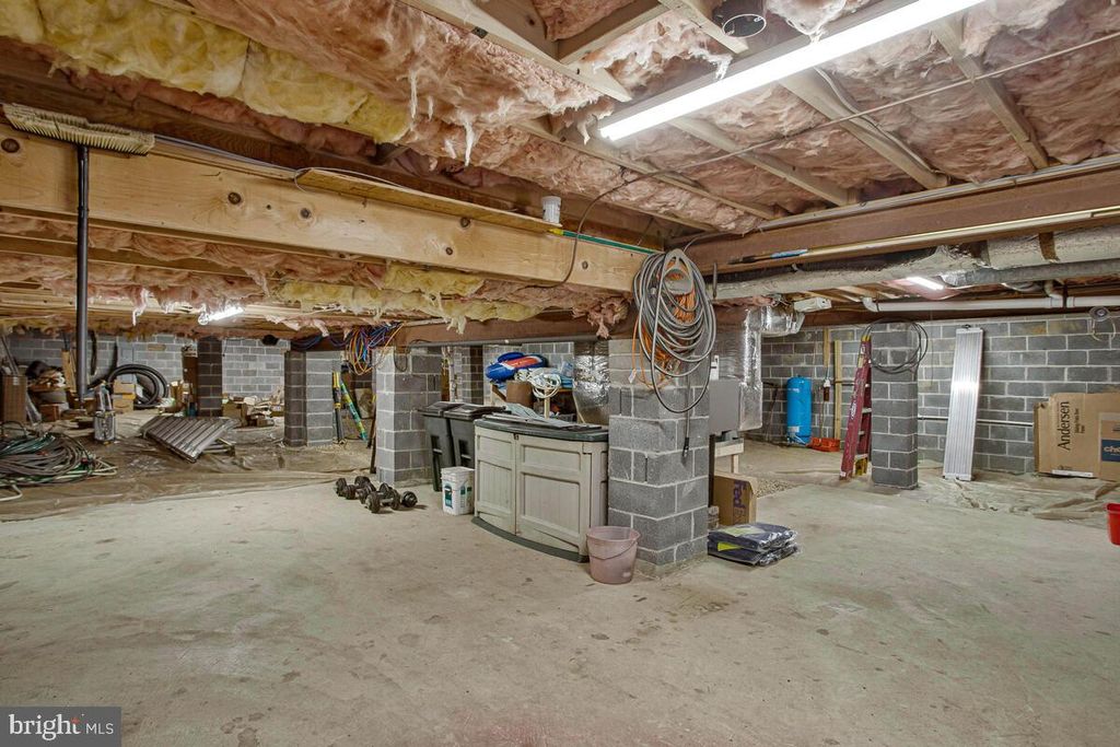 Image 36 of property listing at 3400 CHURCHILL CT, Owings, MD 20736