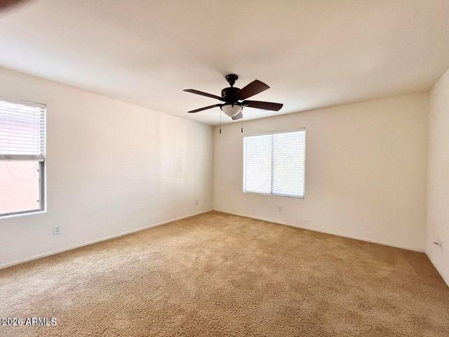 2850 S Brett Street, Gilbert, AZ 85295