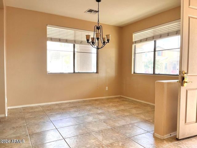 2850 S Brett Street, Gilbert, AZ 85295