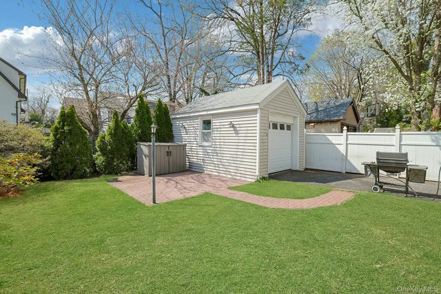 60 Westwood Avenue, New Rochelle, NY 10801
