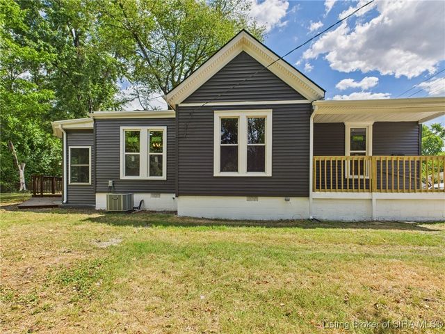 430 N Randolph Avenue, Clarksville, IN 47129