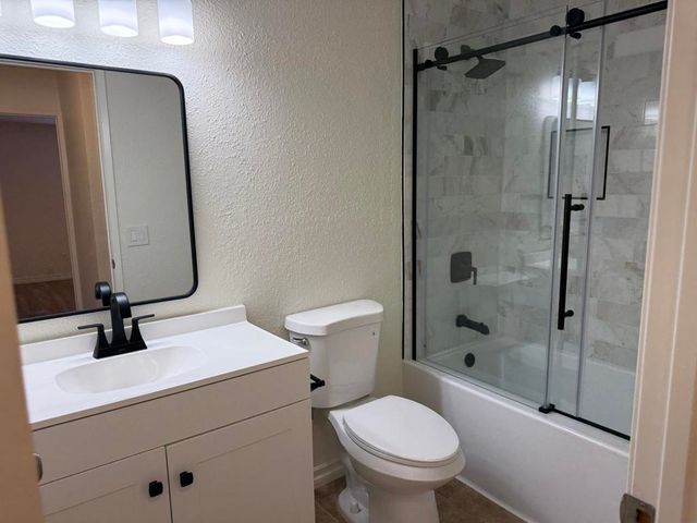 52395 Avenida Carranza, La Quinta, CA 92253