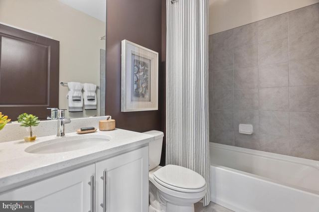 5111 GLISTENING POND WAY, Upper Marlboro, MD 20772