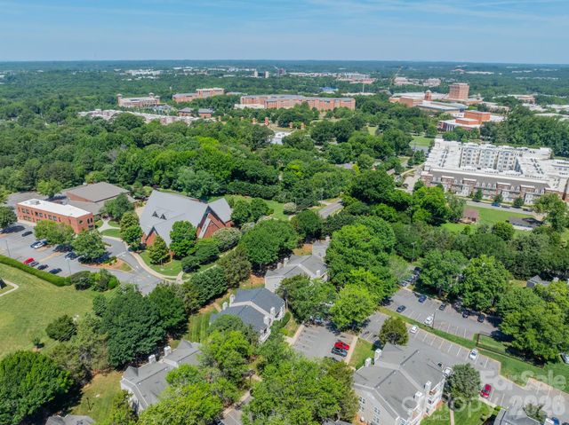 9605 Vinca Circle G, Charlotte, NC 28213