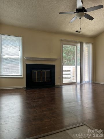 9605 Vinca Circle G, Charlotte, NC 28213
