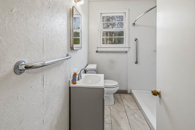 111 Kreswell Circle, Spartanburg, SC 29302