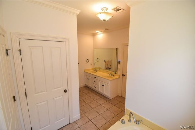 4245 Midway, Tuscaloosa, AL 35406