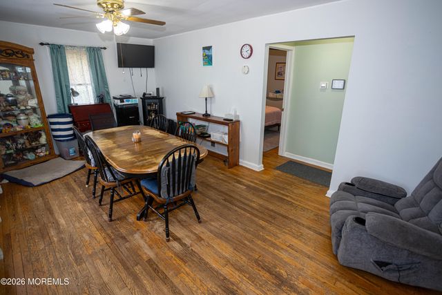 29 Haven Terrace, Parlin, NJ 08859