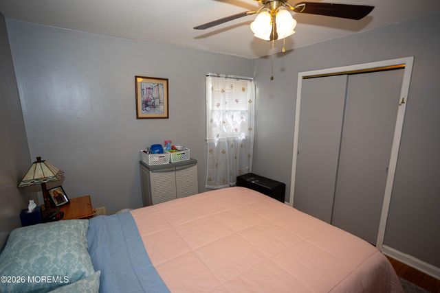 29 Haven Terrace, Parlin, NJ 08859