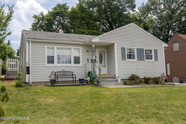 29 Haven Terrace, Parlin, NJ 08859