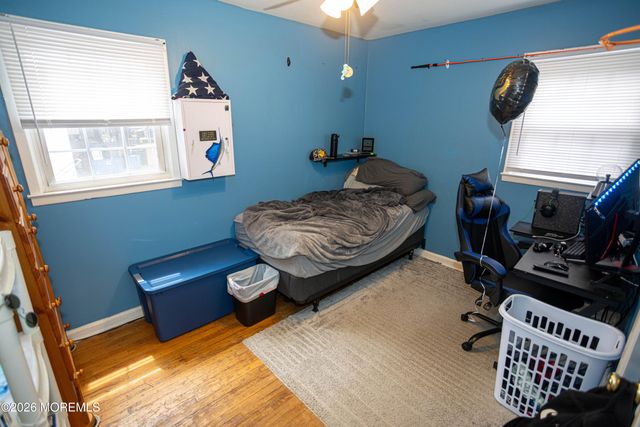 29 Haven Terrace, Parlin, NJ 08859