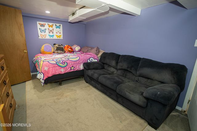 29 Haven Terrace, Parlin, NJ 08859