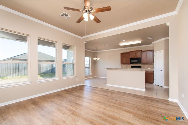 8020 Hawthorn, Temple, TX 76502