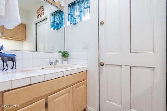 6078 Peppertree Lane, Simi Valley, CA 93063