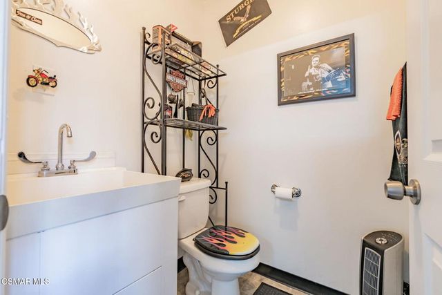 6078 Peppertree Lane, Simi Valley, CA 93063