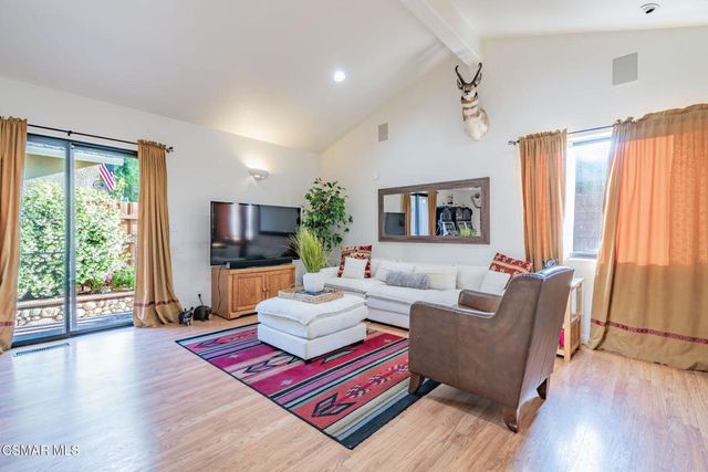 6078 Peppertree Lane, Simi Valley, CA 93063
