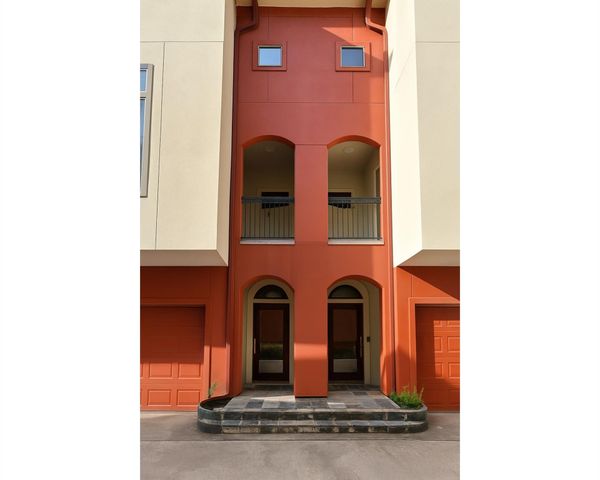 404 Parker Street, Houston, TX 77007