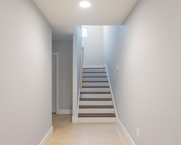 404 Parker Street, Houston, TX 77007