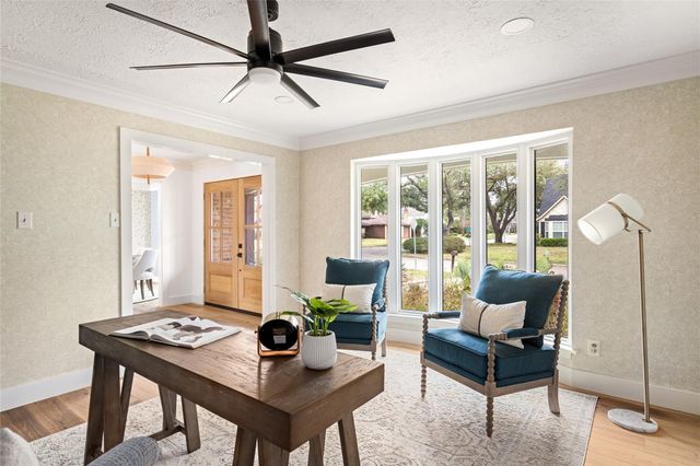 10831 Holly Springs Drive, Houston, TX 77042