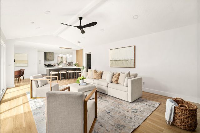 10831 Holly Springs Drive, Houston, TX 77042