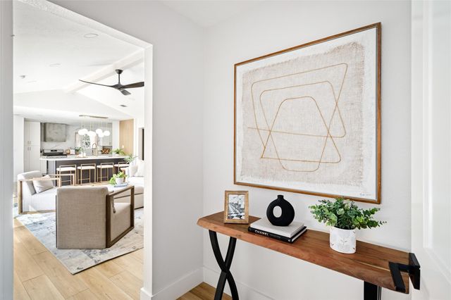 10831 Holly Springs Drive, Houston, TX 77042