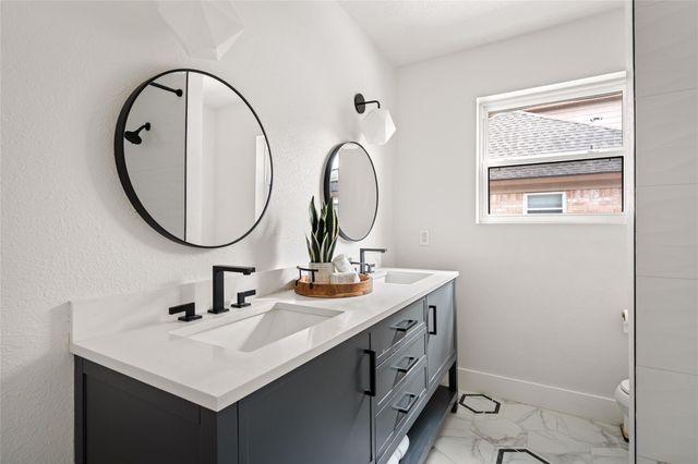 10831 Holly Springs Drive, Houston, TX 77042