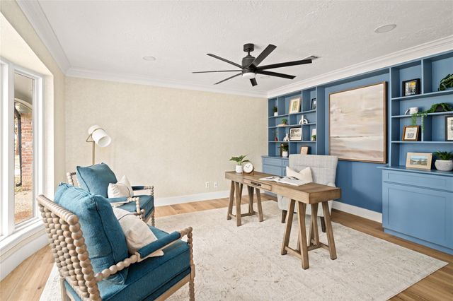 10831 Holly Springs Drive, Houston, TX 77042