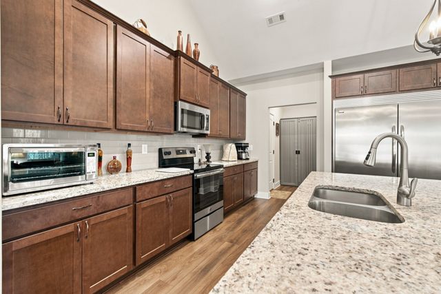105 Neecee Dr, Smyrna, TN 37167