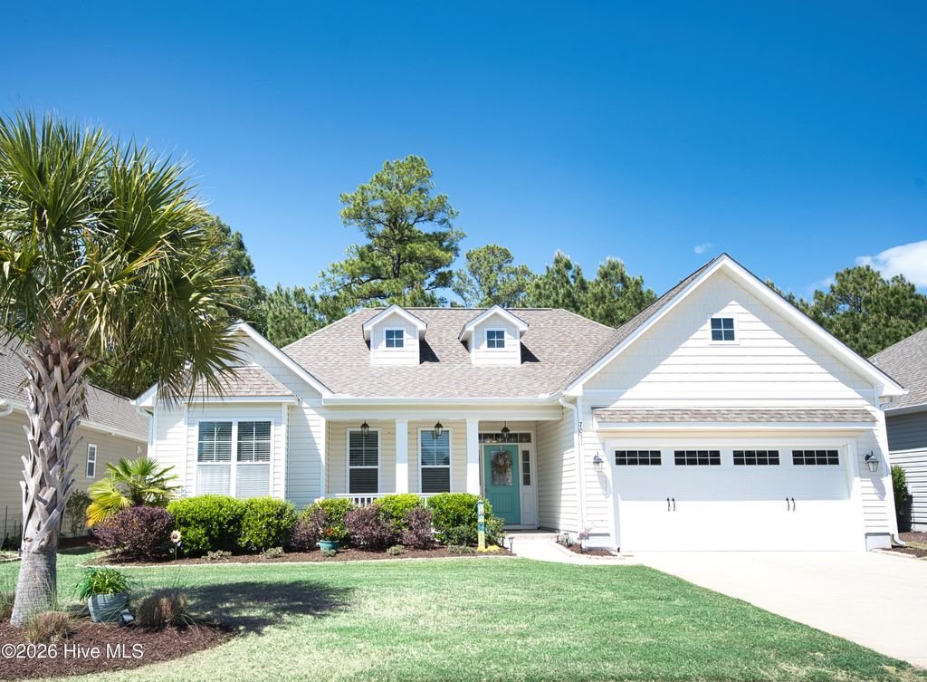 7031 Bonaventure Street SW, Ocean Isle Beach, NC 28469