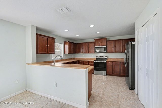 115 Pipewort Court SW, Palm Bay, FL 32908