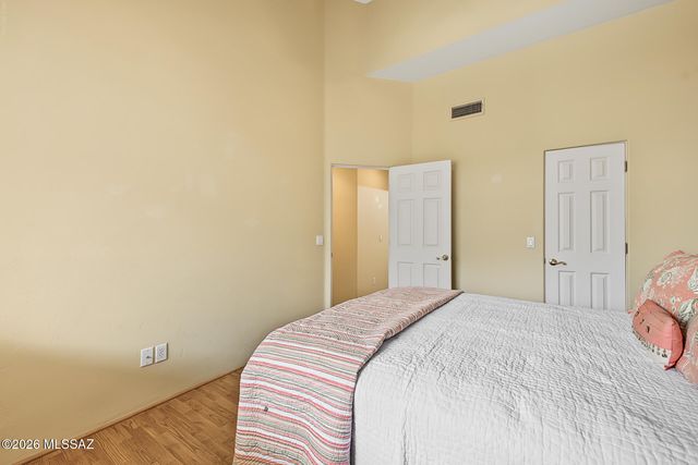 2414 W Vía Di Silvio, Tucson, AZ 85741
