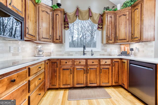 78 Harris Drive, Mcdonough, GA 30252