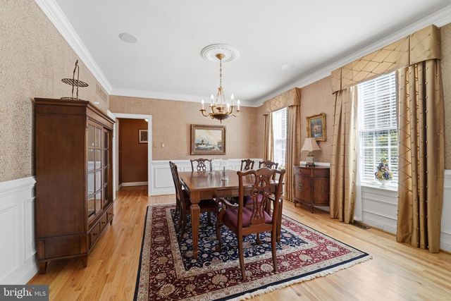 1322 WASHINGTON LN, Jenkintown, PA 19046
