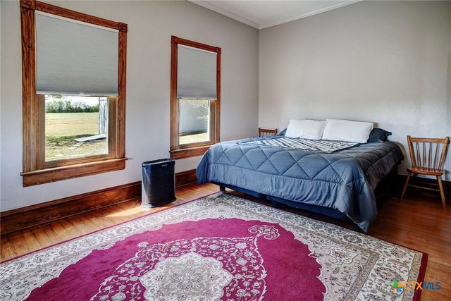 1370 County Road 353, Shiner, TX 77984