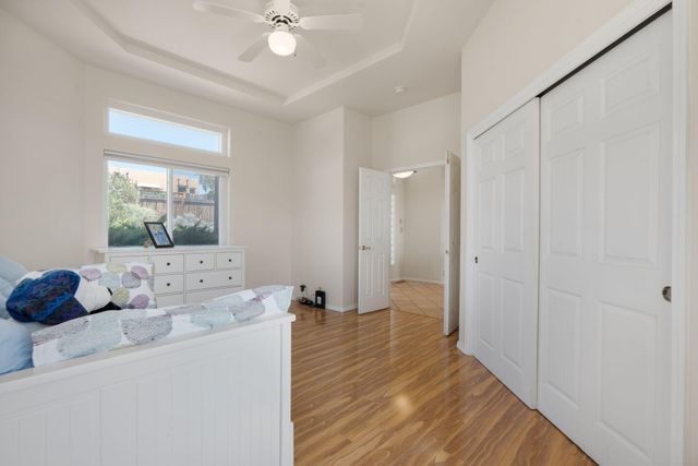 40 Sereno Road, Corrales, NM 87048