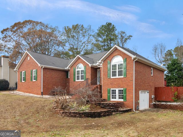 124 Crown Walk, Mcdonough, GA 30253