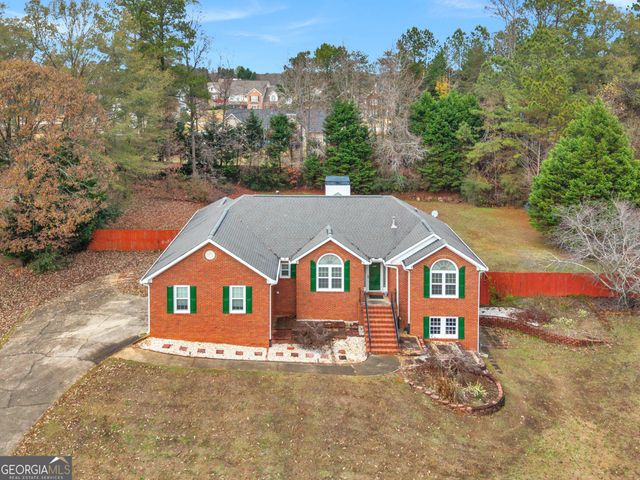 124 Crown Walk, Mcdonough, GA 30253