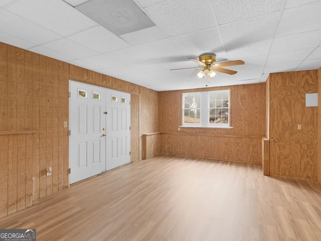 124 Crown Walk, Mcdonough, GA 30253