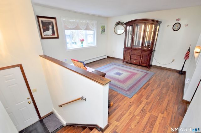 20 Lawrence Lane, Torrington, CT 06790