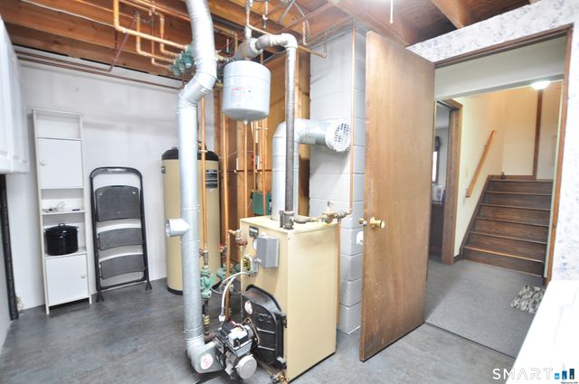 20 Lawrence Lane, Torrington, CT 06790