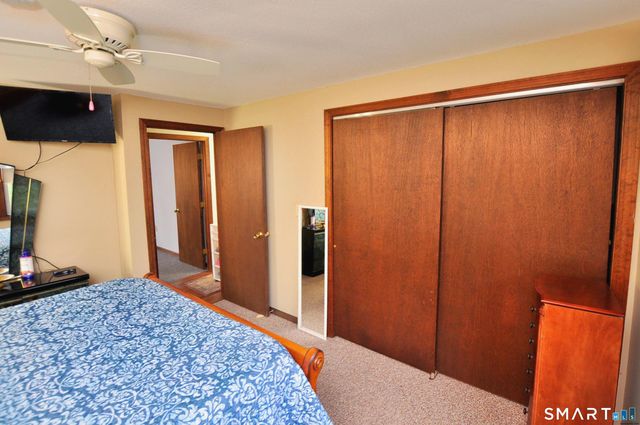 20 Lawrence Lane, Torrington, CT 06790