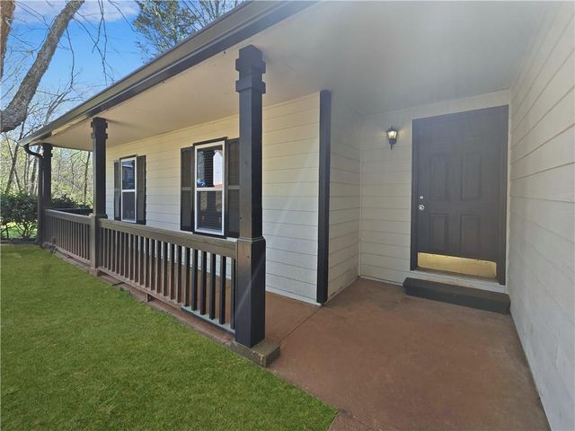 3355 Tia Trace NW, Kennesaw, GA 30152