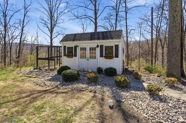 97 Mount Rascal Rd, Independence Twp., NJ 07840