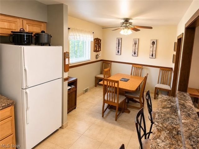 14598 S Gateway Drive, North Royalton, OH 44133