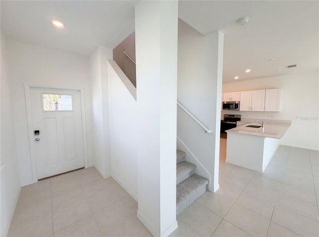 32038 POP ASH PLACE, San Antonio, FL 33576