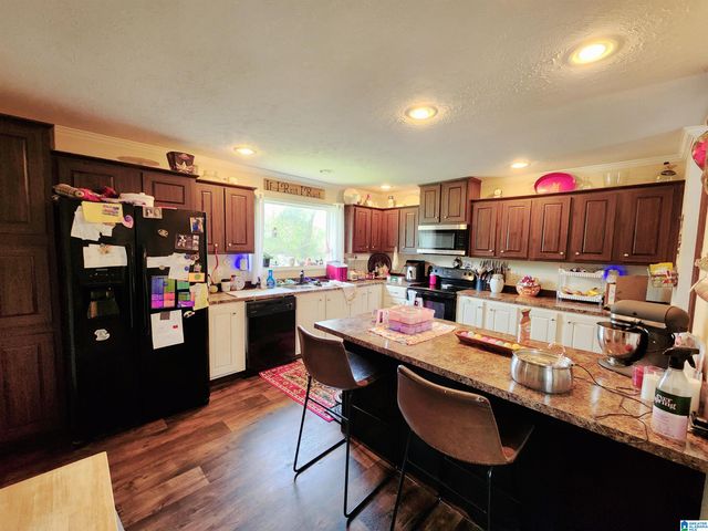 10785 MACKS ROAD, Coaling, AL 35453