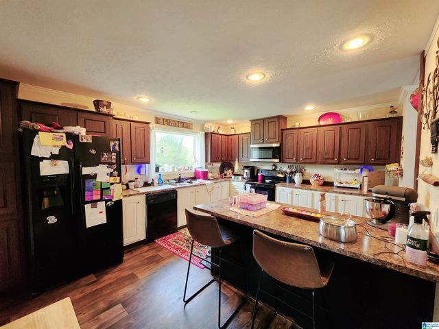 10785 MACKS ROAD, Coaling, AL 35453