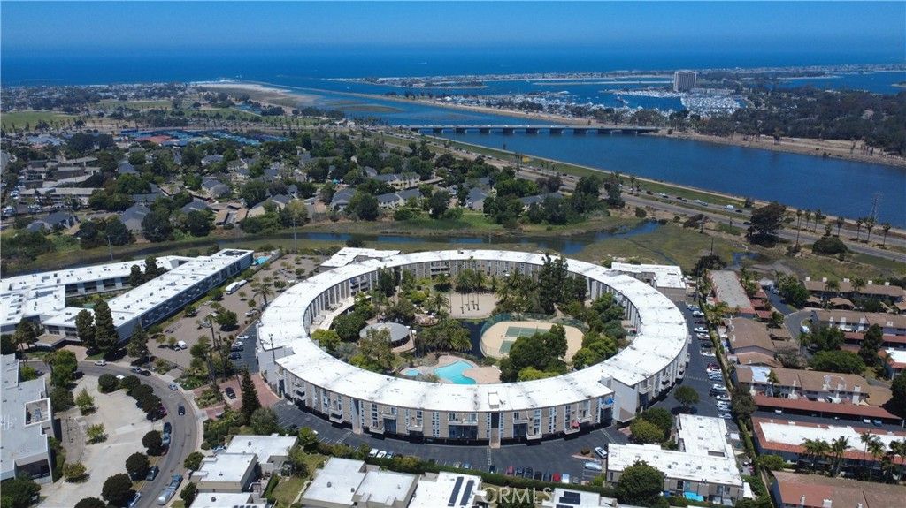 Image 15 of property listing at 3050 Rue Dorleans 274, San Diego, CA 92110
