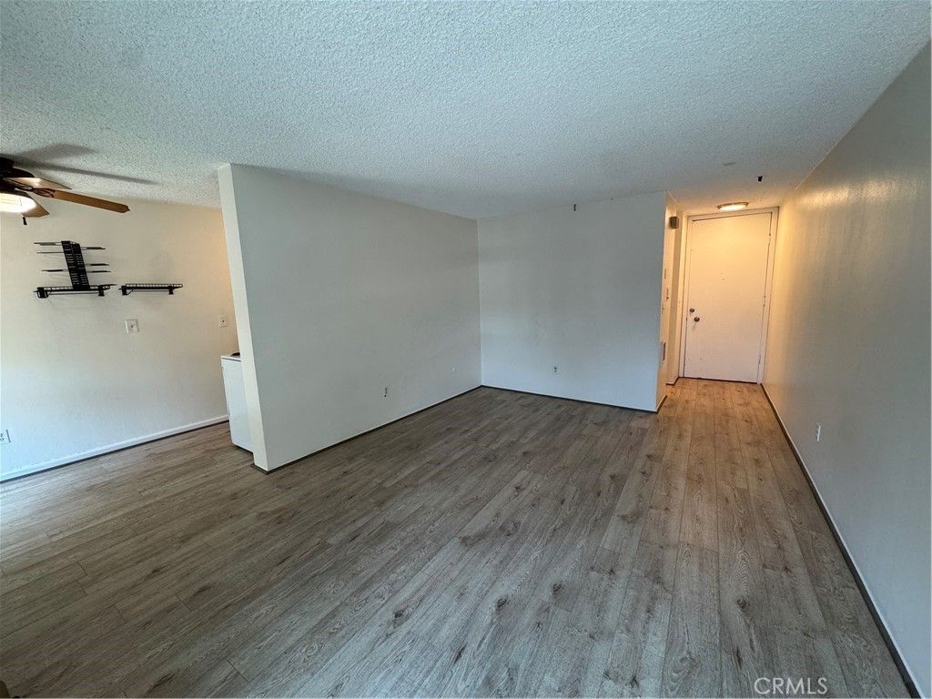 Image 7 of property listing at 3050 Rue Dorleans 274, San Diego, CA 92110