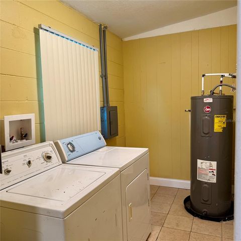 5715 ELON DRIVE, Orlando, FL 32808